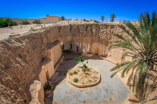 2-Day Tunisian Sahara Tour with Food & Stay from Hammamet - The Onk Jemal 4x4 ride and Star Wars country