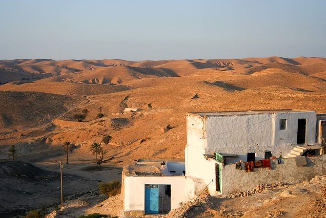 2Days 4x4 safari from Sousse/Hammamet/Tunis, night 100km deep in Sahara desert - The return to Matmata closes the loop