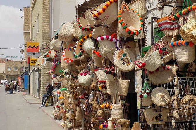 3-Day South of Tunisia Guided Tour from Tunis - Tozeur: palm groves and a night in the oasis town