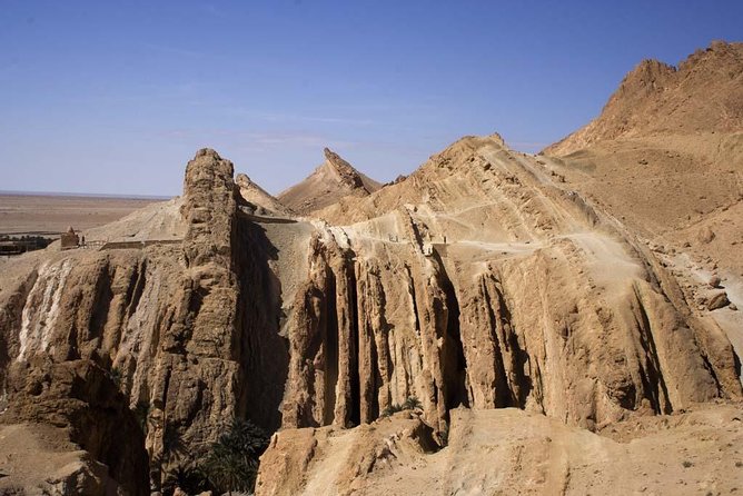 3DAYS 4x4 safari from Sousse/Hammamet/Tunis 100km deep in desert camp - Who will enjoy this desert safari most