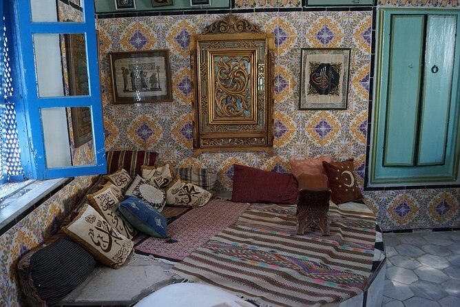 Bardo Museum , Oudhna and the roman aqueduct - Lunch, comfort, and small practical concerns