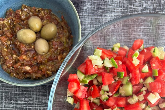 Cook and Connect: Tunisian Culinary Adventure with a Local Family - A small breakfast before the main cooking