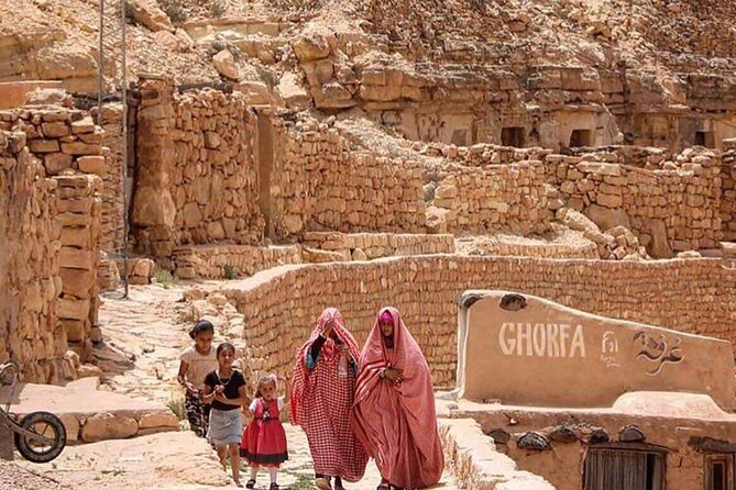 Discovery tour of Southern Tunisia - Chenini, Toujane, and Berber village life