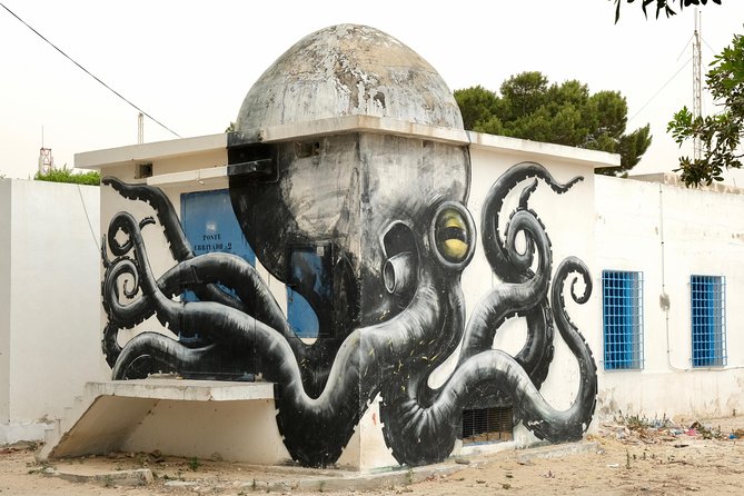 From Djerba : 1 day in the footsteps of Star Wars "Mos Eisley" - Ajim: finding the Stormtrooper checkpoint