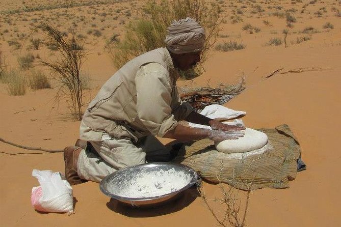 From Tozeur: 3-Day Desert Trip - The private format and guide support