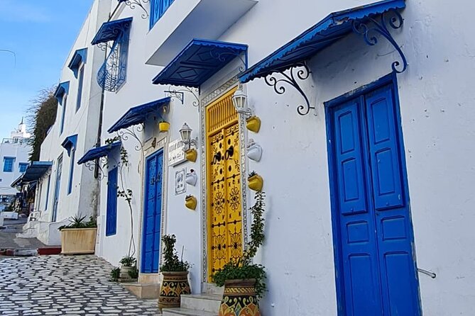 Half a day in Sidi Bousaid from Hammamet - Why Sidi Bou Said makes a good half-day outing