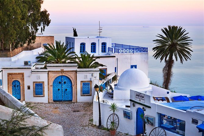 Picturesque Village Of Sidi Bou Said + Tunis Old Medina - Two Tunisian Faces in Four Hours