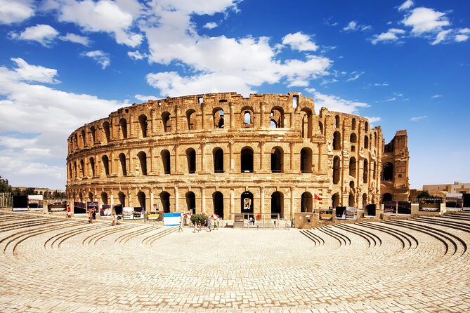 Private Half Day Tour to Roman Coliseum EL JEM from Monastir - Entering the El Jem amphitheatre