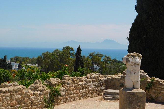 Self guided bike tour of Carthage archeological site - The North Africa American Cemetery