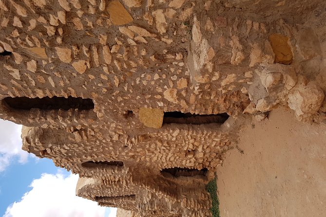 Tatouine - Cheneni - Ksar Ghuilaine - Matmata: 2 days visit - Chenini: Berber homes on a dramatic hillside