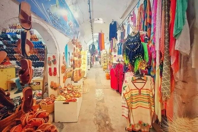 Tour of the island of Djerba the island of Lotophages - Djerbahood in Erriadh, where old walls meet new art