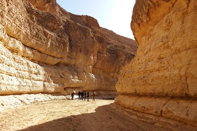 Tozeur and the mountain Oasis - One night in a tent beneath the Sahara sky