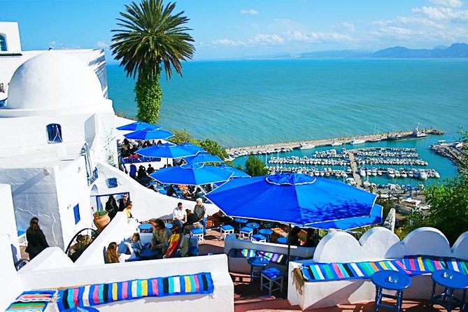 Tunis: Carthage, Bardo Museum, Sidi Bou Said & Medina Group Tour - The Medina of Tunis: markets, mosques, and old city gates